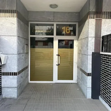 Apartamento Centro Con Garaje Castro Urdiales Buitenkant foto