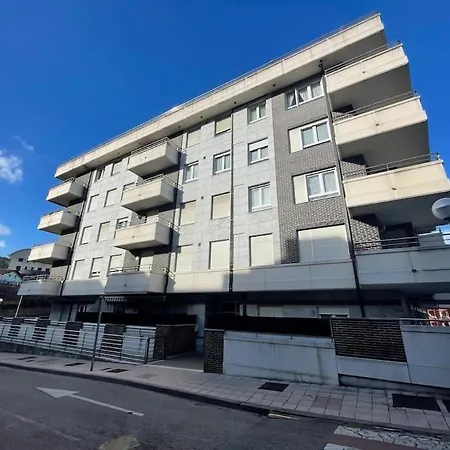 Apartamento Centro Con Garaje Castro Urdiales Buitenkant foto